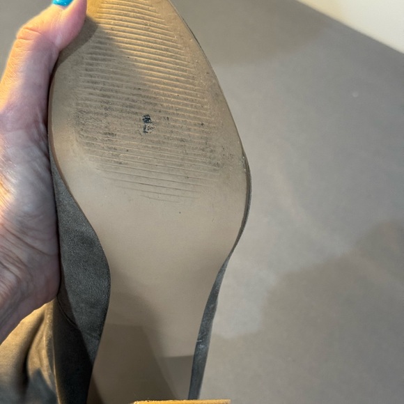 Steve Madden Women's 7M Emotions Taupe Over The Knee Boots - Picture 10 of 16